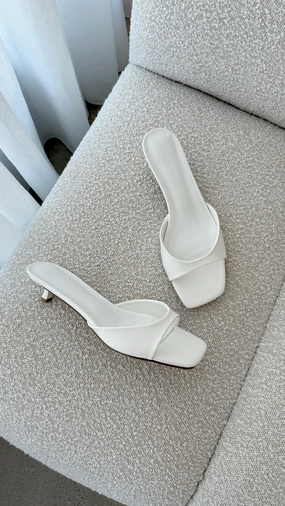 Blossom Heels - White Shine