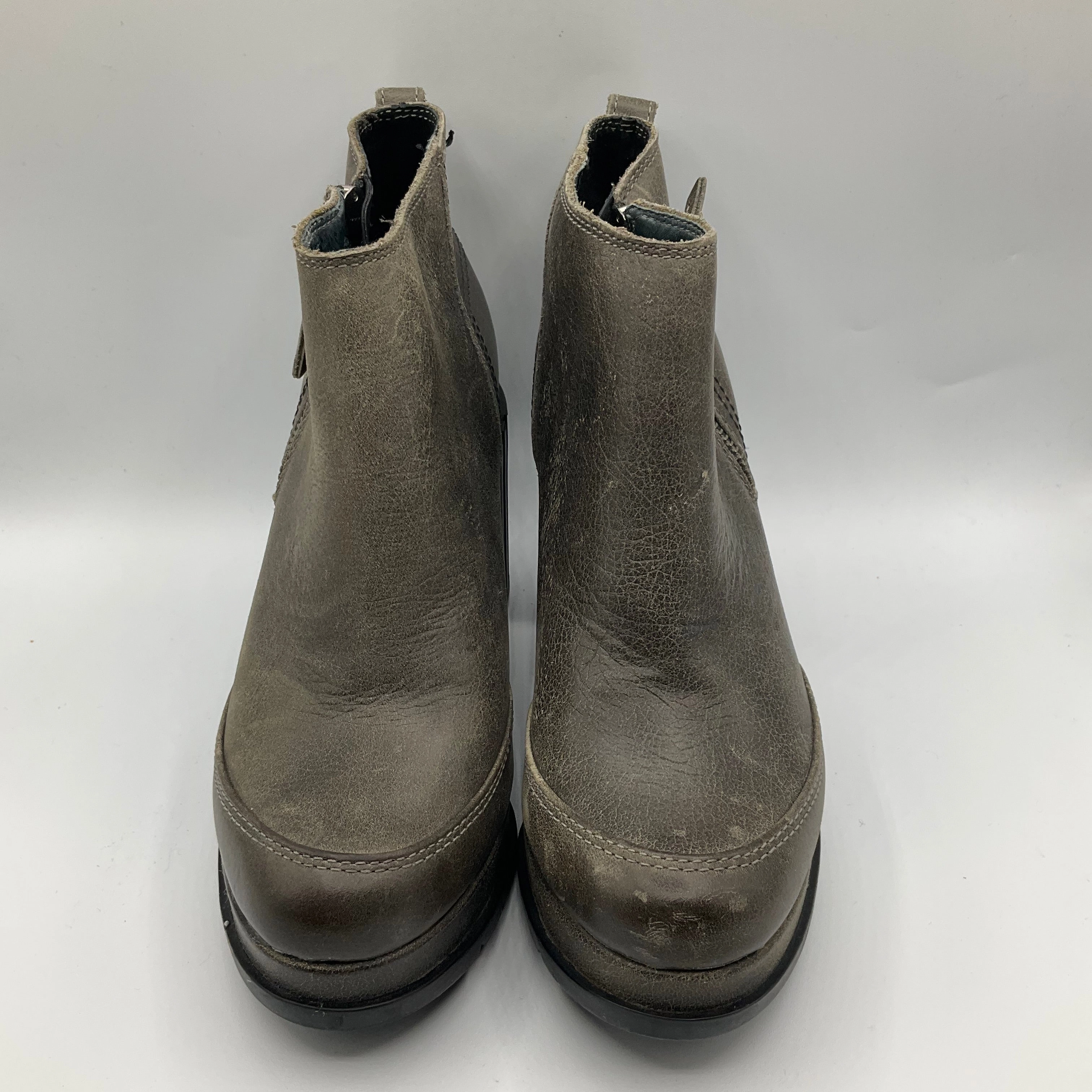 Boots Ankle Heels By Sorel In Green, Size: 6.5
