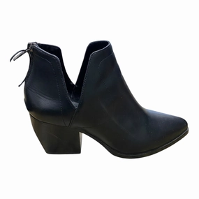 Boots Ankle Heels By Vince Camuto In Black, Size: 8