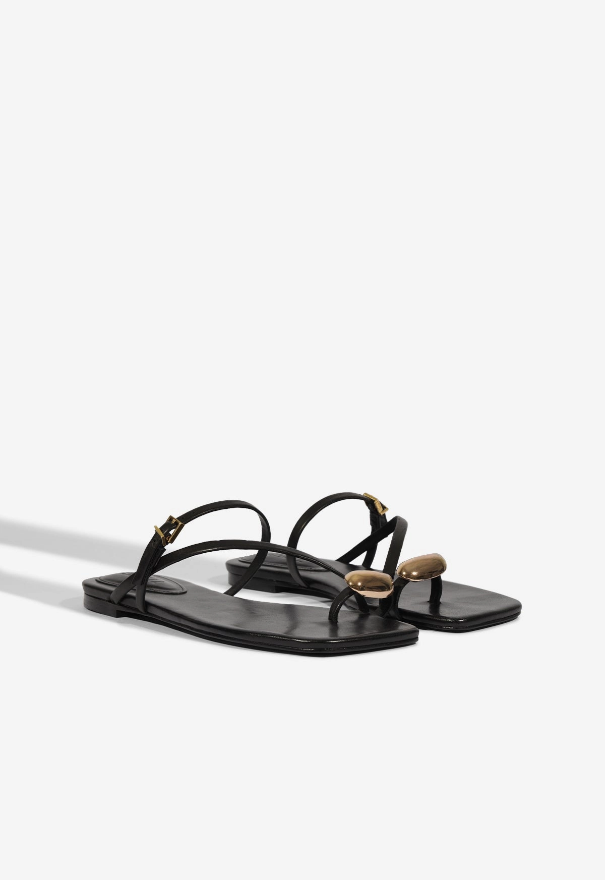 Elysa Sandal