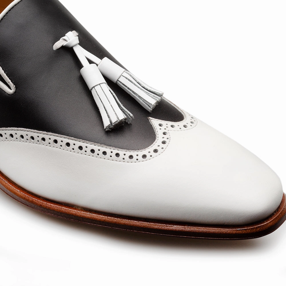 Jucar Two-Tone Tasseled Slip On