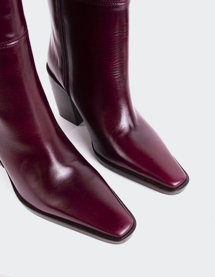 Melville Burgundy Leather