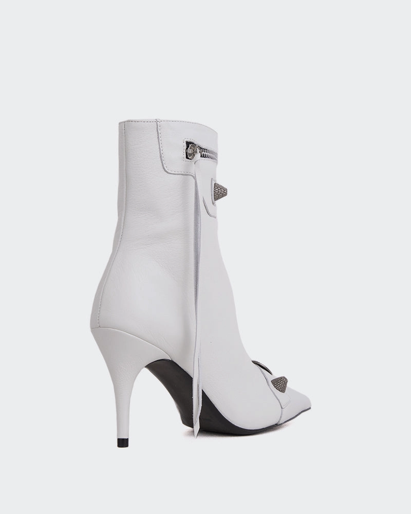 Minaj White Leather