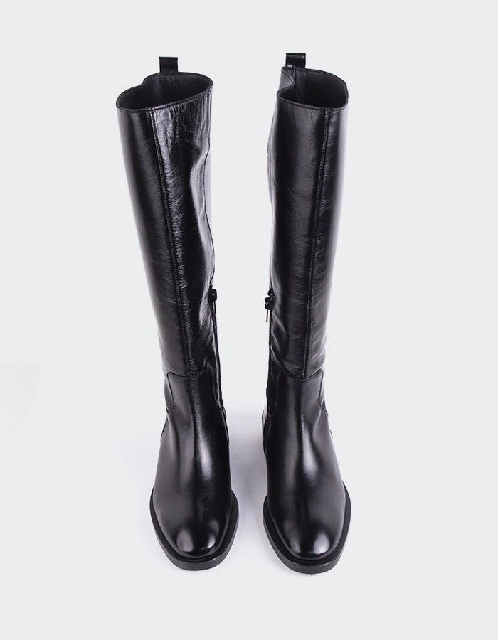 Moyle Black Leather