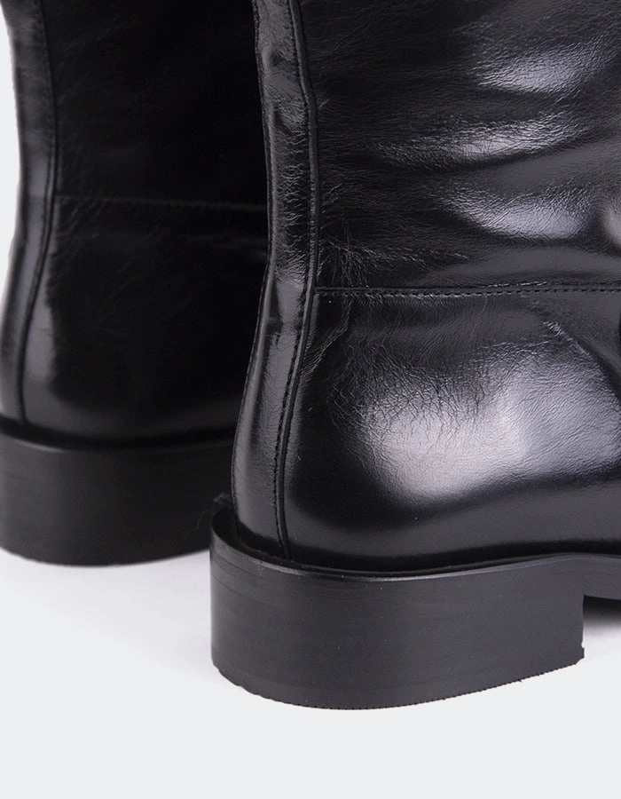 Moyle Black Leather
