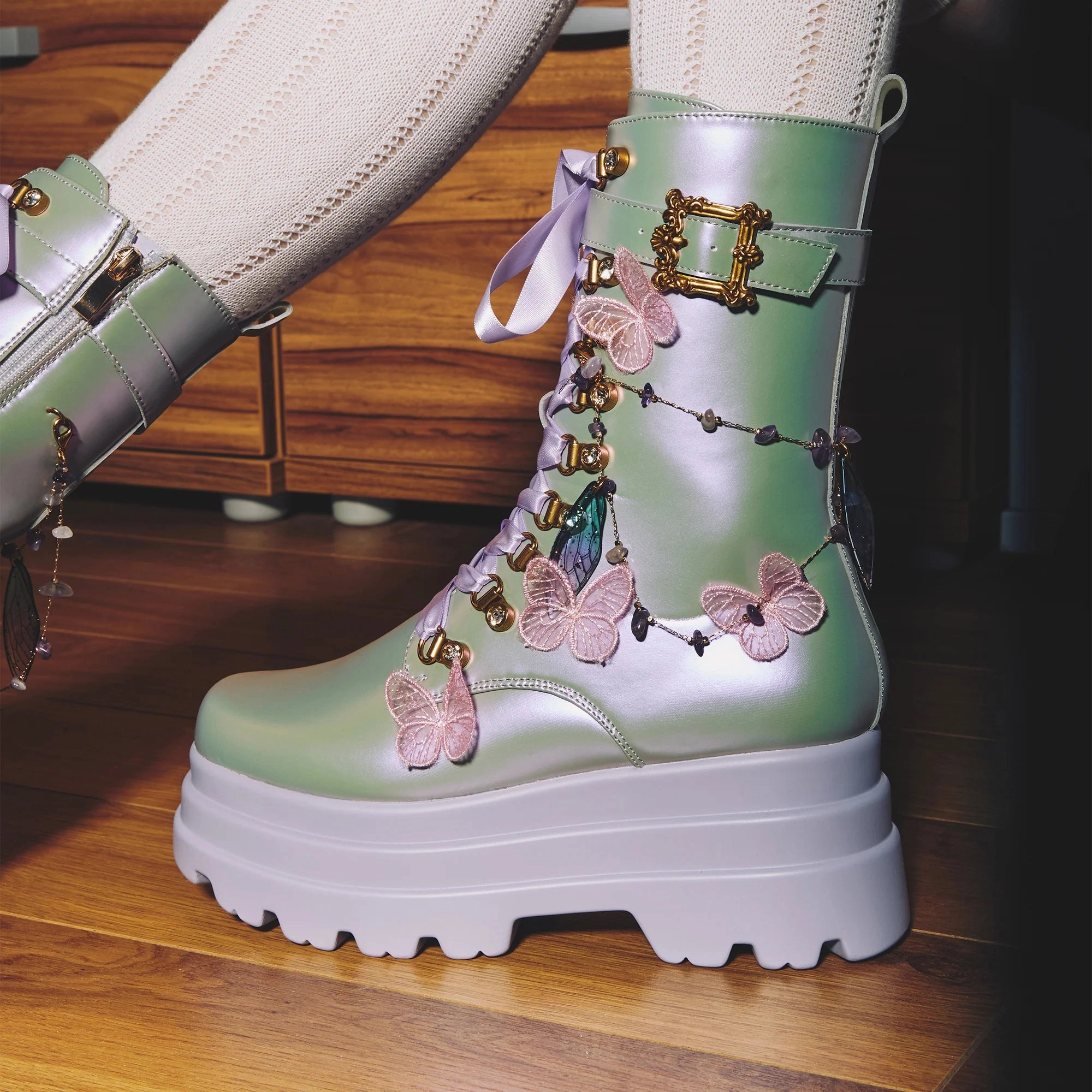 Nature's Flurry Trident Platform Boots - Purple