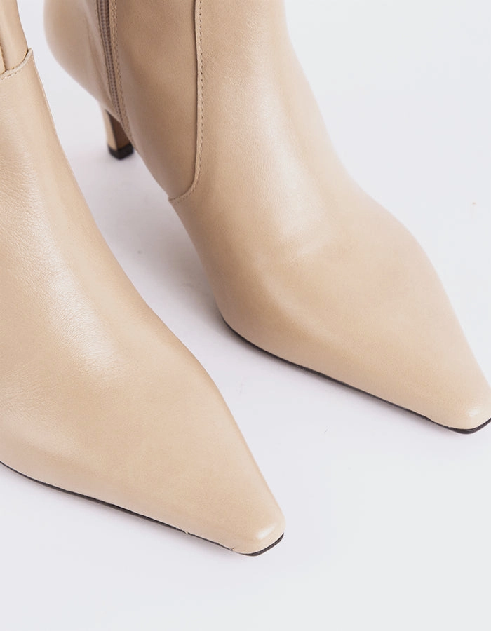 Odyssia Camel Leather