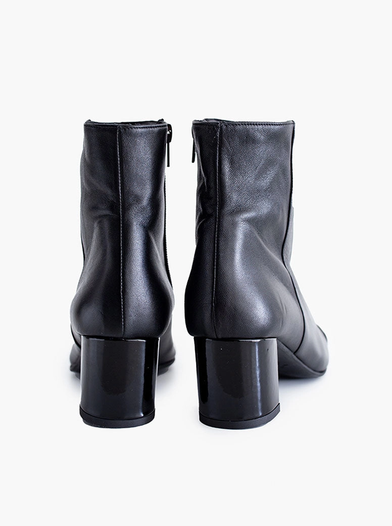 Palmira black
