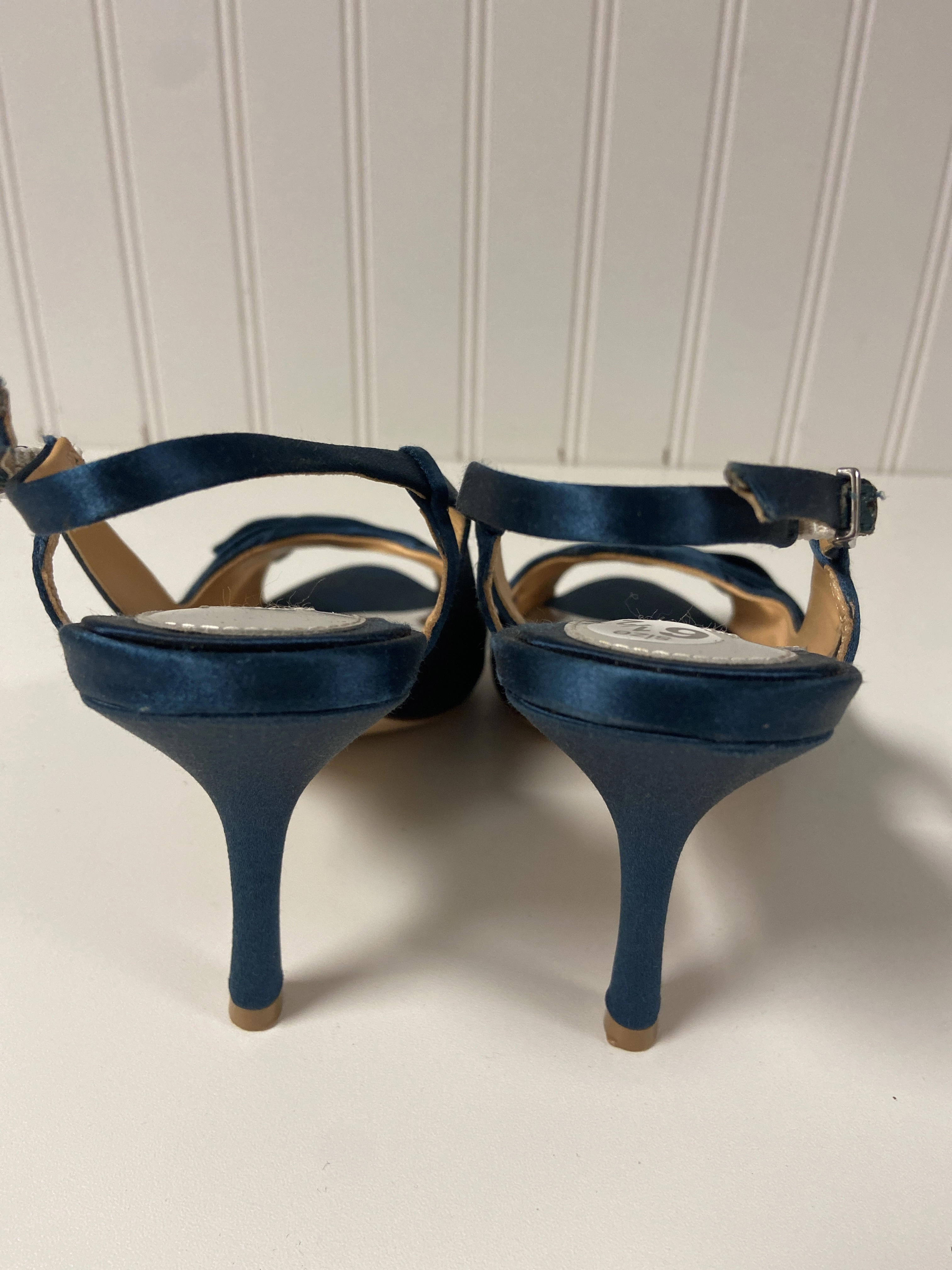 Shoes Heels Kitten By Badgley Mischka  Size: 6.5