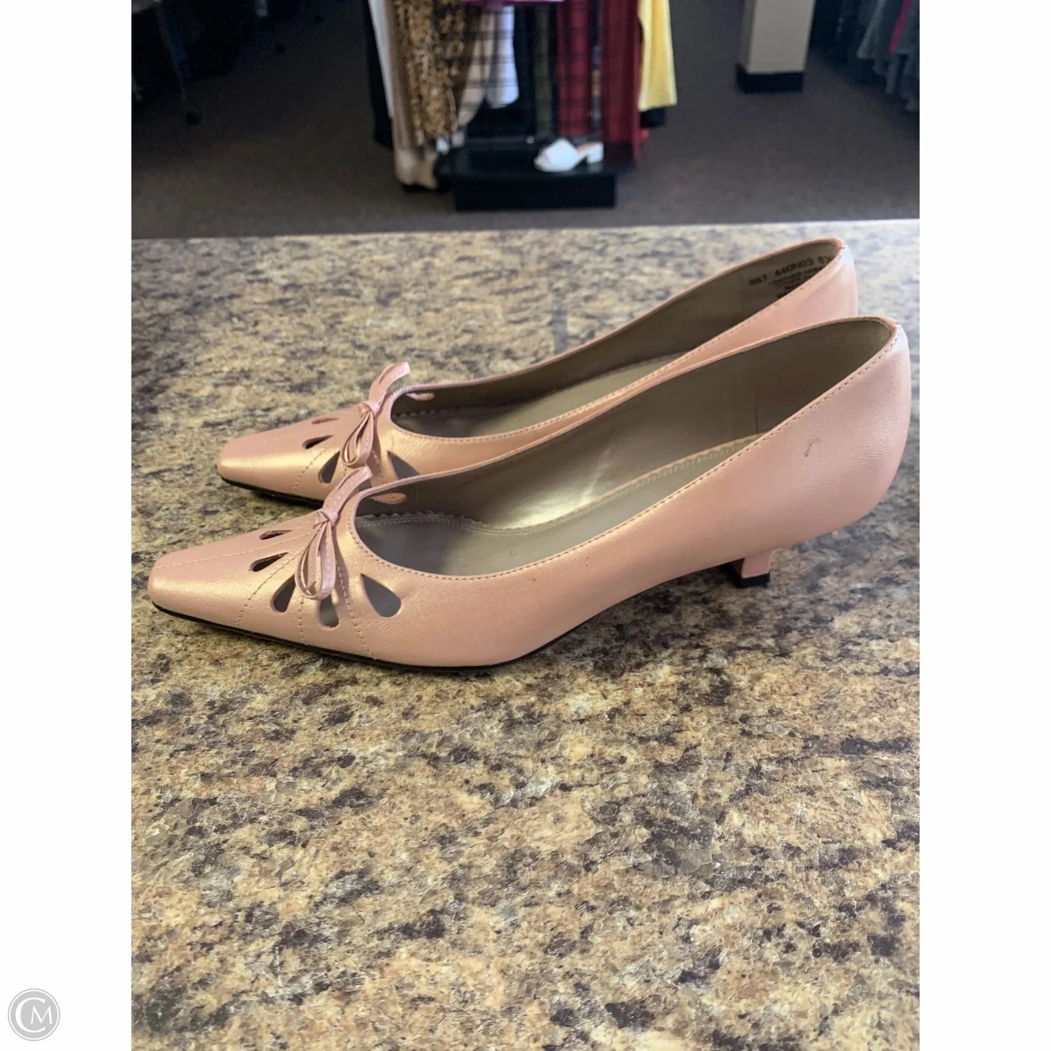 Shoes Heels Kitten By Naturalizer In Pink, Size: 8.5