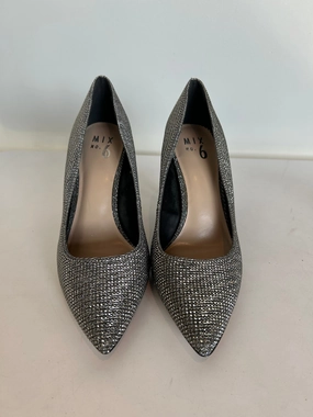 Shoes Heels Stiletto By Mix No 6 In Silver, Size: 8